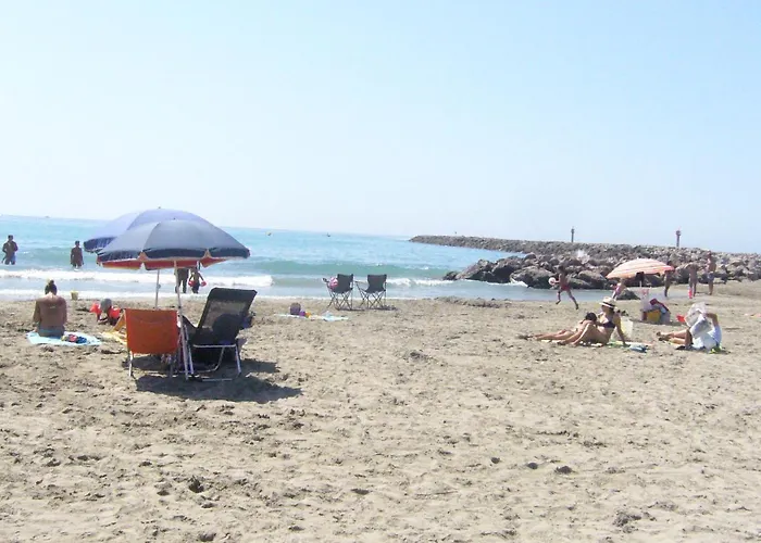 Idéal Touristes * Frontignan